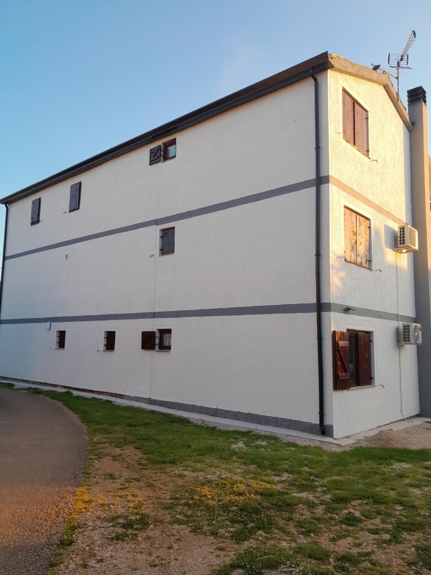 Apartman Nena Cepljani Exterior foto